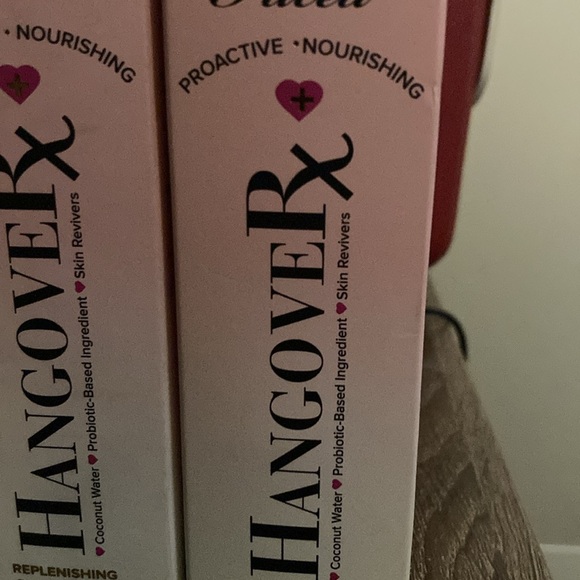 Too Faced Hangover Rx Face Primer - Picture 2 of 2
